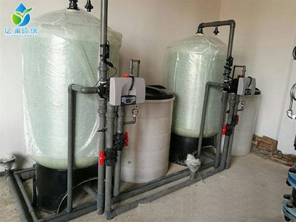 Fully automatic softening water equipment